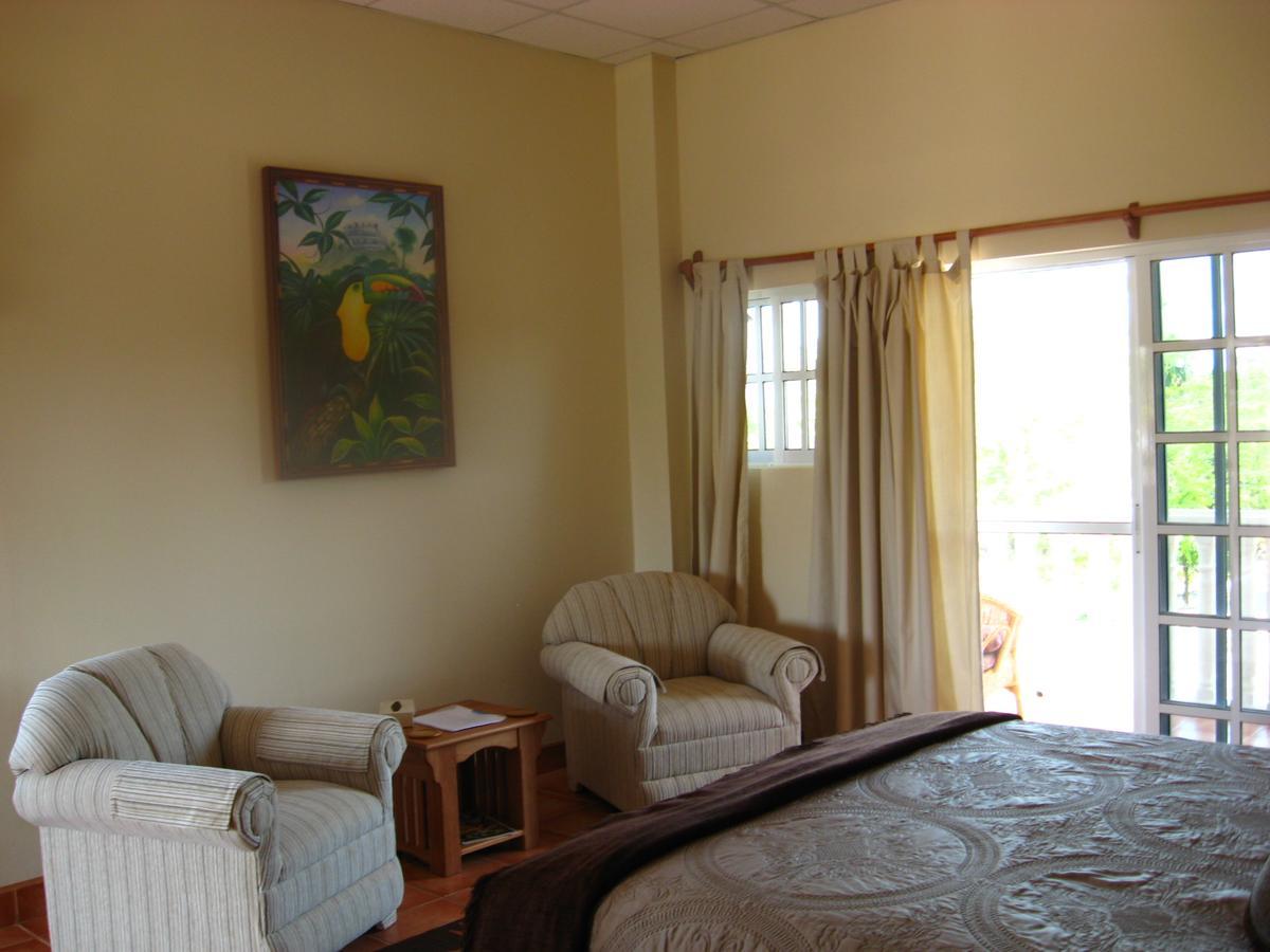 Serenity Sands Bed & Breakfast Corozal Bagian luar foto